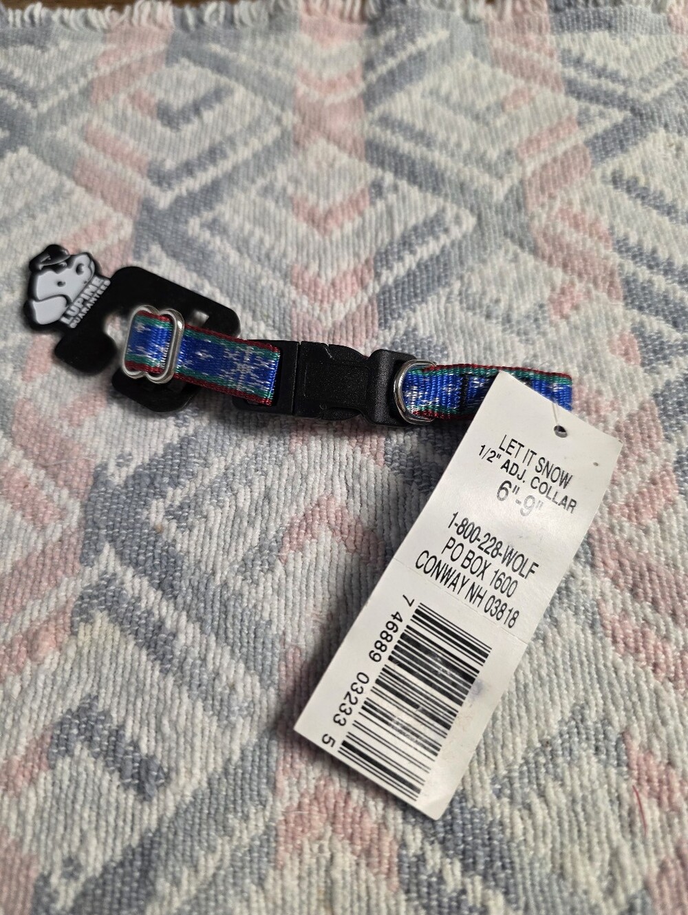 Lupine Let It Snow Dog Collar